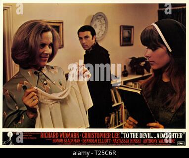 To the Devil a Daughter (1976)    Honor Blackman, Anthony Valentine, Nastassja Kinski,      Date: 1976 Stock Photo