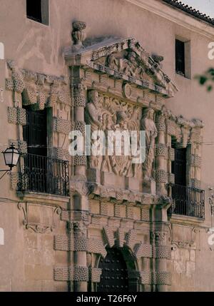 FACHADA DEL PALACIO DE LOS CONDES DE CIRAT TAMBIEN LLAMADA CASA GRANDE - SIGLO XVI - ESTILO MANIERISTA. Location: CASA GRANDE-PALACIO DE LOS CONDES DE CIRAT. Almansa. ALBACETE. SPAIN. Stock Photo