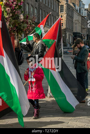 Edinburgh, Scotland, UK. 30th March 2019. Palestine protesters gather at the of Princes street to protest for the rights of Palestinian people in Gaza. They marched to Bute House which is the residence of Scotland's First Minister, Nicola Sturgeon. To give her a letter about this situation in Gaza. Stock Photo