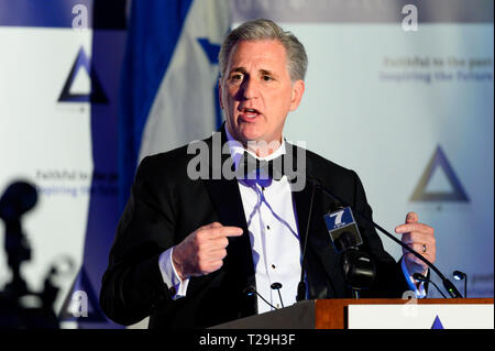 New York, USA. 31st Mar, 2019. U.S. Representative Kevin McCarthy at the National Council of Young Israel Gala in New York City. Credit: SOPA Images Limited/Alamy Live News Stock Photo