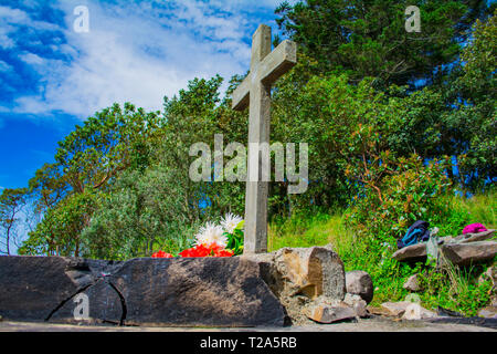 mirador el granizo lugar sagrado por los pueblo mayas en cajola xela, vista al gran valle de los altos xelaju noj . y los municipios montañas volcanes Stock Photo