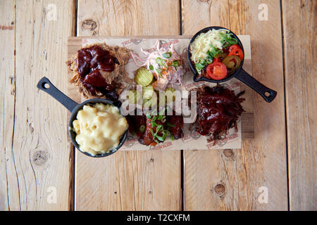 Hero shot of dishes served in a Texas Smokehouse Stock Photo