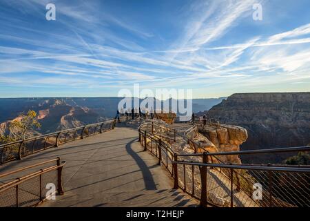 Viewpoint Mather Point with visitors, tourists, eroded rocky landscape, South Rim, Grand Canyon National Park, Arizona, USA Stock Photo