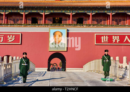 Security guards at the Tiananmen, or the Gate of Heavenly Peace, Forbidden City, Beijing, China, East Asia Stock Photo