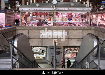 butcher shops on ground level above fish shops in basement in the mercado central, the central market hall in the city of Alicante, Spain Stock Photo