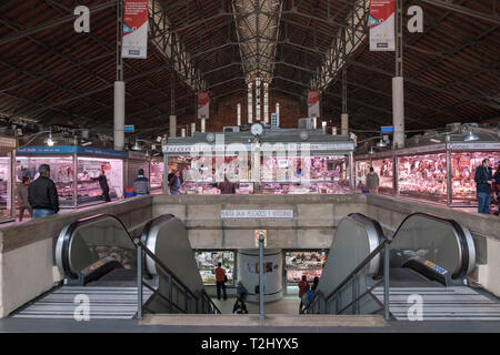 butcher shops on ground level above fish shops in basement in the mercado central, the central market hall in the city of Alicante, Spain Stock Photo