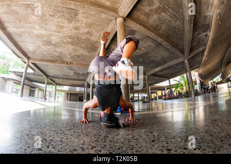 Caracas Venezuela 22/05/2012. Young people practicing break dance in the spaces of tierra de nadie in the Central University of Venezuela UCV. Stock Photo