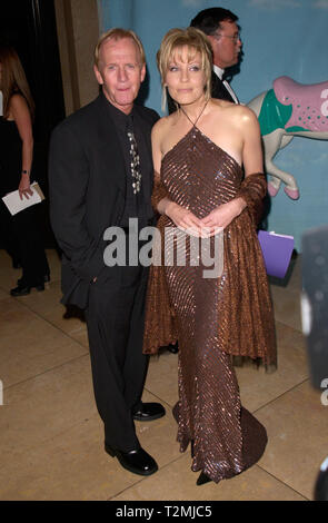 LOS ANGELES, CA. October 28, 2000: Actor Paul Hogan & Actress Wife Linda Kozlowski at the Carousel of Hope Ball 2000 at the Beverly Hilton Hotel. © Paul Smith / Featureflash Stock Photo