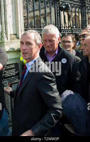 Nigel Evans MP, talking outside the Houses of Parliament on March 29th 2019 and the original day that Britain was supposed to leave the EU. Stock Photo