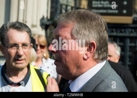 Sammy Wilson DUP MP Outside the Houses of Parliament, London on March 29th 2019 The day the Britain was meant to leave the EU. Stock Photo