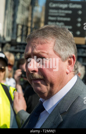 Sammy Wilson DUP MP Outside the Houses of Parliament, London on March 29th 2019 The day the Britain was meant to leave the EU. Stock Photo