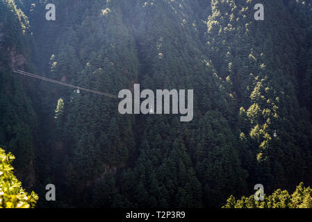 Cangshan cable car at Cangshan national geological park near Dali, Yunnan province, China Stock Photo