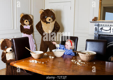 Goldilocks and the Three Bears Stock Photo - Alamy
