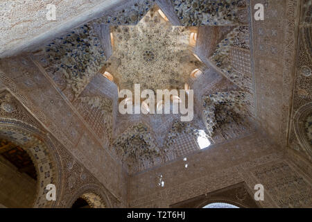 Sala de Dos Hermanas Hall of the Two Sisters dome domes domed mocarabe ...