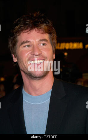 LOS ANGELES, CA. November 06, 2000: Actor VAL KILMER at the world premiere, in Los Angeles, of his new movie Red Planet. © Paul Smith / Featureflash Stock Photo