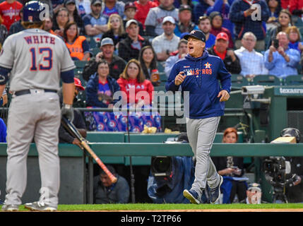 The San Francisco Giants' Buster Posey argues a strike three call by home  plate umpire, Ron Kulpa to end the fifth inning against the St. Louis  Cardinals at AT&T Park in San