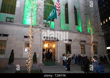 New York, New York, USA. 4th Apr, 2019. Outside view of Gotham Hall where the New York Jets unveiled their new uniforms Thursday, April. 4, 2019, in Manhattan, New York. The NFL Football team is scheduled to wear the uniforms during the regular season. Duncan Williams/CSM/Alamy Live News Stock Photo