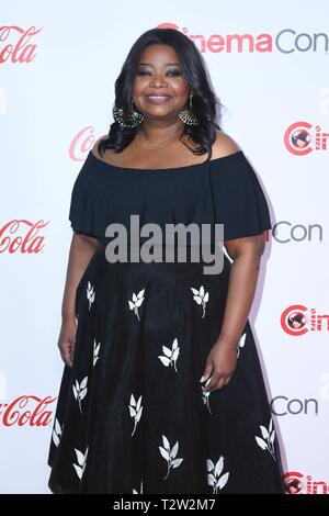 Las Vegas, Nevada, USA. 04th Apr, 2019. Octavia Spencer at the CinemaCon Big Screen Achievement Awards at The Colosseum at Caesar's Palace on April 04, 2019 in Las Vegas, Nevada. Photo: imageSPACE Credit: Imagespace/Alamy Live News Stock Photo