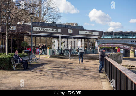 The Founder's Arms, Bankside, Southwark, South Bank, London, UK Stock Photo