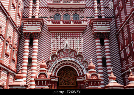 Jami Ul Alfar Mosque in Colombo's oldest district, Pettah, capital Colombo, Sri Lanka Stock Photo