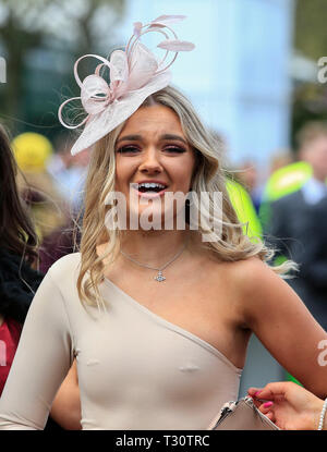 Aintree Racecourse, Aintree, UK. 5th Apr, 2019. The 2019 Grand National horse racing festival, day 2; Ladies enjoying Ladies day at Aintree Credit: Action Plus Sports/Alamy Live News Stock Photo