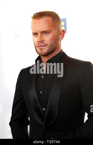 Los Angeles, CA, USA. 30th Mar, 2019. August Getty at arrivals for Human Rights Campaign 2019 Los Angeles Dinner, The JW Marriott Los Angeles at L.A. LIVE, Los Angeles, CA March 30, 2019. Credit: Priscilla Grant/Everett Collection/Alamy Live News Stock Photo