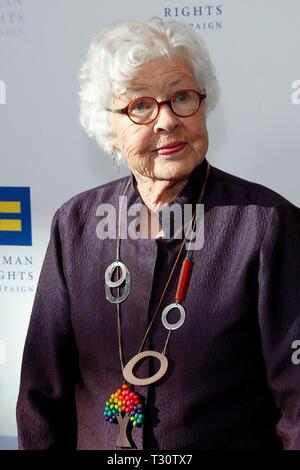 Los Angeles, CA, USA. 30th Mar, 2019. Betty DeGeneres at arrivals for Human Rights Campaign 2019 Los Angeles Dinner, The JW Marriott Los Angeles at L.A. LIVE, Los Angeles, CA March 30, 2019. Credit: Priscilla Grant/Everett Collection/Alamy Live News Stock Photo