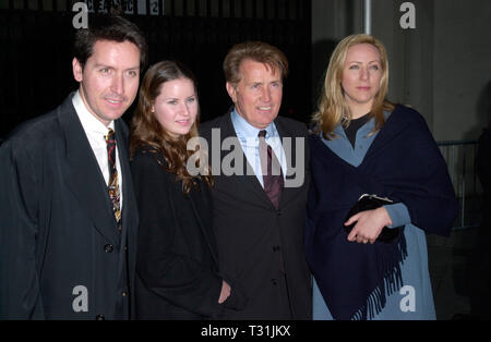 LOS ANGELES, CA. February 24, 2001: Actor MARTIN SHEEN & daughter RENEE ESTEVEZ (right) & granddaughter & son RAMON ESTEVEZ at the 3rd Annual TV Guide Awards in Los Angeles. © Paul Smith/Featureflash Stock Photo