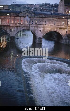 PUENTE PULTENEY-1773-PUENTE CON GALERIA COMERCIAL. Author: ROBERT ADAM. Location: EXTERIOR. BATH. ENGLAND. Stock Photo