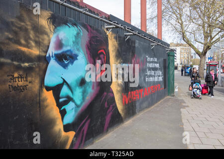 Mistaken by theArtful Dodger street artist in Southwark, London, UK Stock Photo