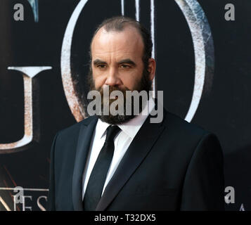 NEW YORK, NY APRIL 03: Rory McCann attends HBO 'Game of Thrones' final season premiere at Radio City Music Hall on April 03, 2019 in New York City. Stock Photo