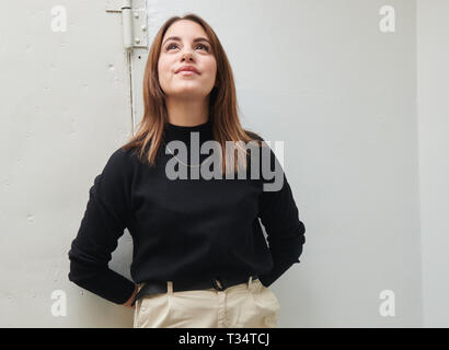 Berlin, Germany. 06th Apr, 2019. Actress Almila Bagriacik is on the verge of an interview with the film 'Nur eine Frau'. The film will be released in German cinemas on 09.05.2019. Credit: Annette Riedl/dpa/Alamy Live News Stock Photo