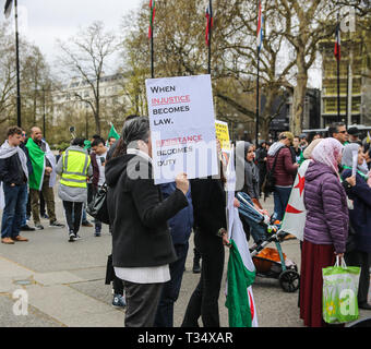 London, UK. 06th Apr, 2019. Hundreds of Algerians gathered in Marble Arch to demand the removal of all those associated with late Algerian President Bdelaziz Bouteflika resigned last Tuesday, @Paul Quezada-Neiman/Alamy Live News Credit: Paul Quezada-Neiman/Alamy Live News Stock Photo