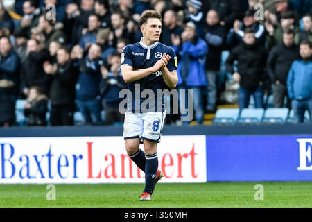 London, UK. 06th Apr, 2019. Ben Thompson of Millwall during the EFL Sky Bet Championship match between Millwall and West Bromwich Albion at The Den, London, England on 6 April 2019. Photo by Adamo Di Loreto.  Editorial use only, license required for commercial use. No use in betting, games or a single club/league/player publications. Stock Photo
