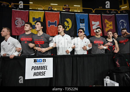 Iowa City, Iowa, USA. 5th Apr, 2019. Gymnasts from The Ohio State University cheer during the Team Final and All-Around Competition held at Carver-Hawkeye Arena in Iowa City, Iowa. Credit: Amy Sanderson/ZUMA Wire/Alamy Live News Stock Photo