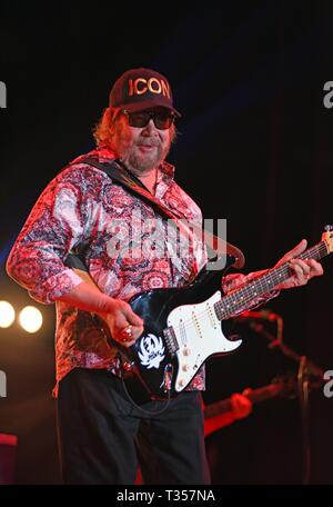 Hiawassee, GA, USA. 6th Apr, 2019. Hank Williams Jr. on stage for Hank Williams Jr. in Concert, Georgia Mountain Fairgrounds, Hiawassee, GA April 6, 2019. Credit: Derek Storm/Everett Collection/Alamy Live News Stock Photo