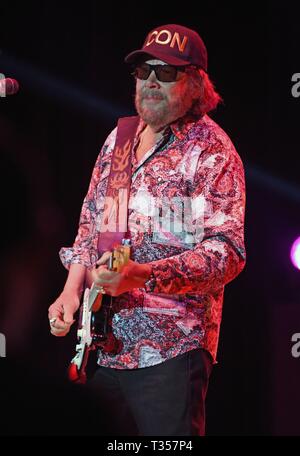 Hiawassee, GA, USA. 6th Apr, 2019. Hank Williams Jr. on stage for Hank Williams Jr. in Concert, Georgia Mountain Fairgrounds, Hiawassee, GA April 6, 2019. Credit: Derek Storm/Everett Collection/Alamy Live News Stock Photo