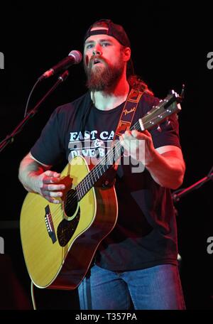 Hiawassee, GA, USA. 6th Apr, 2019. Andrew Chastain on stage for Hank Williams Jr. in Concert, Georgia Mountain Fairgrounds, Hiawassee, GA April 6, 2019. Credit: Derek Storm/Everett Collection/Alamy Live News Stock Photo