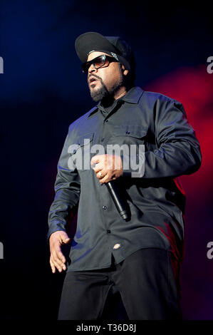 April 6, 2019 - Wilmington, North Carolina; USA - Rap Artist ICE CUBE  performs as his 2019 makes a stop at the North Carolina Azalea Festival that took place in Wilmington. Copyright 2019 Jason Moore. (Credit Image: © Jason Moore/ZUMA Wire) Stock Photo