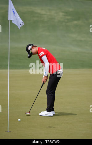 Rancho Mirage, California, USA. 7th Apr 2019. Hyo Joo Kim of Korea hits a putt on the second hole during the final round of the LPGA Tour ANA Inspiration golf tournament at Mission Hills Country Club in Rancho Mirage, California. Charles Baus/CSM Credit: Cal Sport Media/Alamy Live News Stock Photo