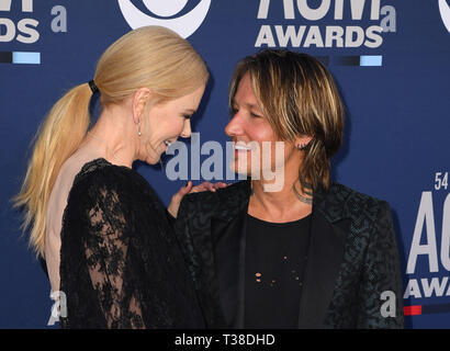 Las Vegas, USA. 7th Apr 2019.  Nicole Kidman and Keith Urban attend the 54th Academy Of Country Music Awards at MGM Grand Hotel & Casino on April 07, 2019 in Las Vegas, Nevada. Photo: imageSPACE attends the 54th Academy Of Country Music Awards at MGM Grand Hotel & Casino on April 07, 2019 in Las Vegas, Nevada. Photo: imageSPACE Credit: Imagespace/Alamy Live News Stock Photo