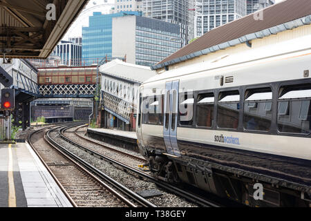 Southeastern train leaving Waterloo East Railway Station, London Borough of Lambeth, Greater London, England, United Kingdom Stock Photo