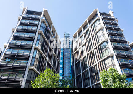 One Hyde Park residential and retail complex, Knightsbridge, Belgravia, City of Westminster, Greater London, England, United Kingdom Stock Photo