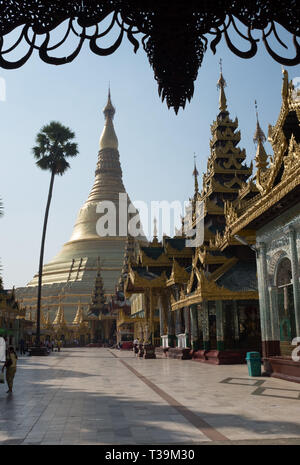 Shwedagon Pagoda, officially named Shwedagon Zedi Daw and also known as the Great Dagon Pagoda, Yangon, Myanmar Stock Photo