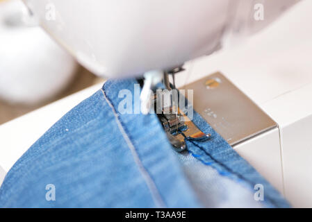 Patch work denim jeans – Machine Jean