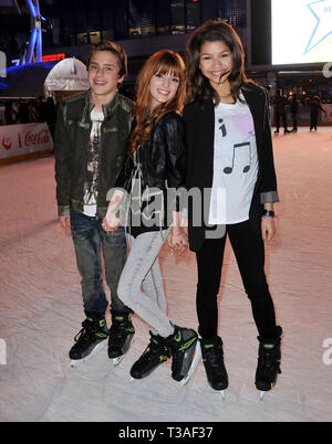 Bella Thorne, Zendaya Coleman  - Let s Celebrate Disney On Ice at the Nokia Plaza in Los Angeles.Bella Thorne, Zendaya Coleman 54  Event in Hollywood Life - California, Red Carpet Event, USA, Film Industry, Celebrities, Photography, Bestof, Arts Culture and Entertainment, Topix Celebrities fashion, Best of, Hollywood Life, Event in Hollywood Life - California, Red Carpet and backstage, movie celebrities, TV celebrities, Music celebrities, Topix, actors from the same movie, cast and co star together.  inquiry tsuni@Gamma-USA.com, Credit Tsuni / USA, 2010 - Group, TV and movie cast Stock Photo