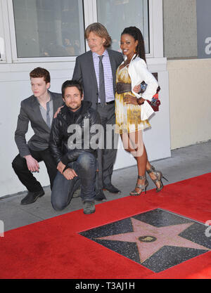 Cameron Monaghan, Justin Chatwin, William H. Macy and Shanola Hampton  at  William H Macy & Felicity Huffman  honored with a Star on the Hollywood Walk of Fame in Los Angeles.Cameron Monaghan, Justin Chatwin, William H. Macy and Shanola Hampton  35  Event in Hollywood Life - California, Red Carpet Event, USA, Film Industry, Celebrities, Photography, Bestof, Arts Culture and Entertainment, Topix Celebrities fashion, Best of, Hollywood Life, Event in Hollywood Life - California, Red Carpet and backstage, movie celebrities, TV celebrities, Music celebrities, Topix, actors from the same movie, cas Stock Photo
