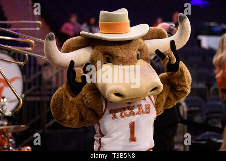 April 04, 2019: The Texas Longhorns mascot performs at the final of the NIT Tournament game between The Texas Longhorns and The Lipscomb Bisons at Madison Square Garden, New York, New York. Mandatory credit: Kostas Lymperopoulos/CSM Stock Photo