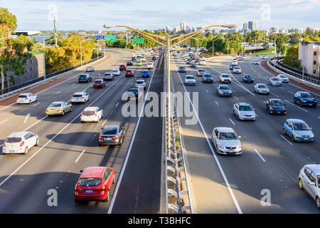 Traffic on a busy Australian freeway in Perth, Western Australia Stock Photo