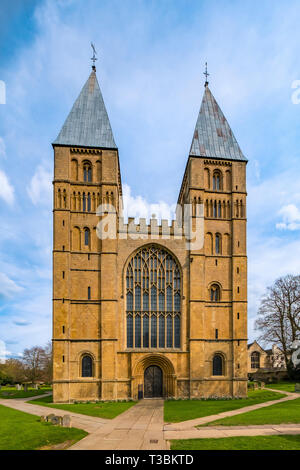 The West Front of Southwell Minster which is the Cathedral Church of Nottinghamshire and dates back to the 11th and 12th centuries. Stock Photo